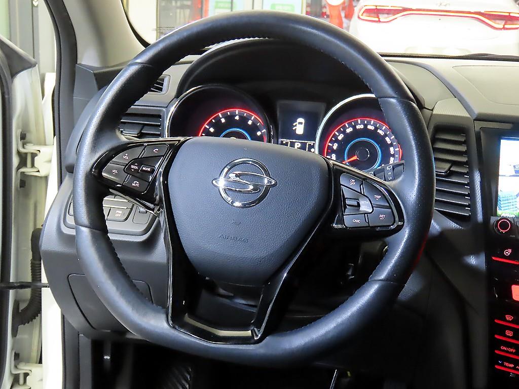 Ssangyong Tivoli - Vista 8