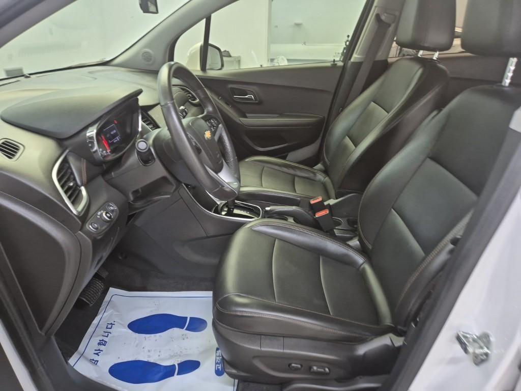 Chevrolet Trax - Vista 11
