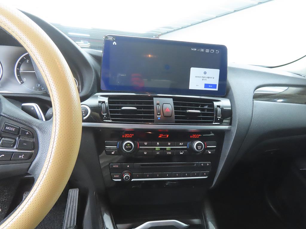 BMW X4 - Vista 10