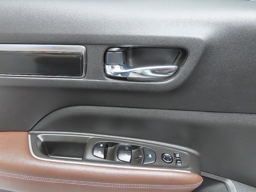 SAMSUNG QM6 2019 Blanco - Importación desde Corea - HF Imports Iquique - Foto 12