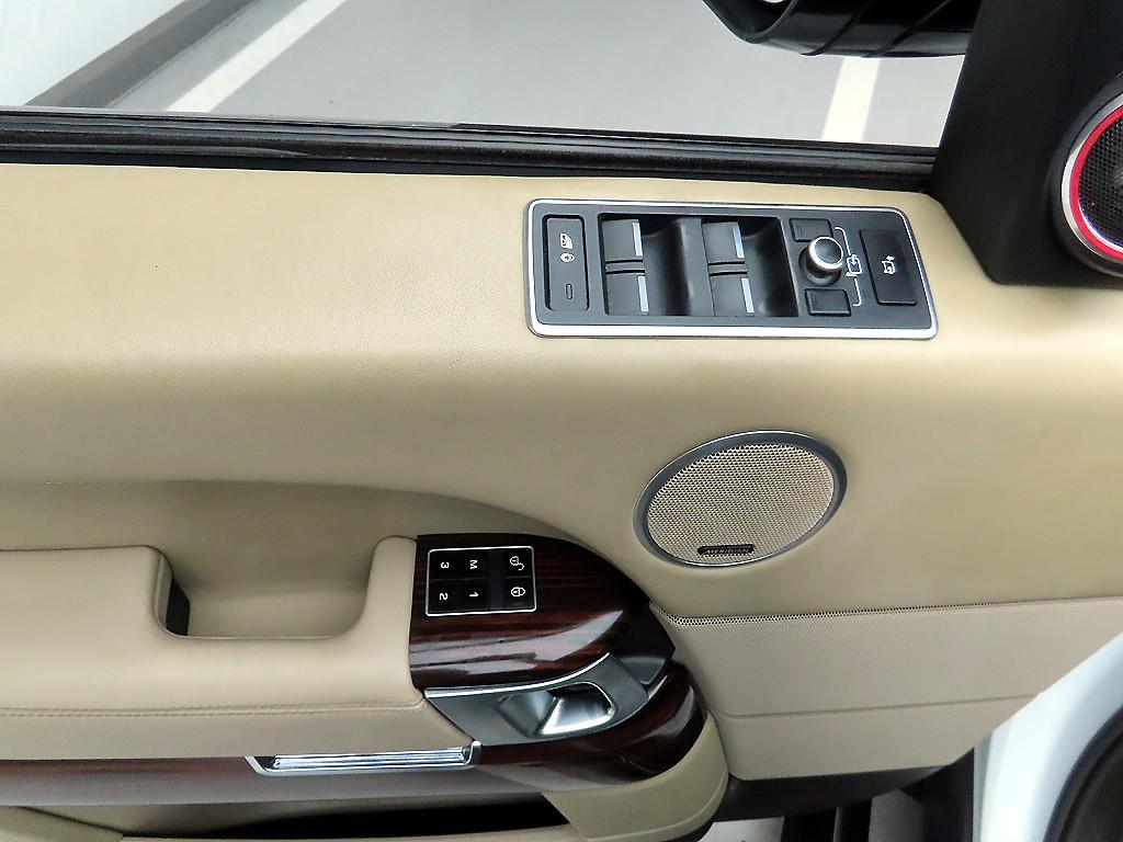 Land Rover Range Rover - Vista 11