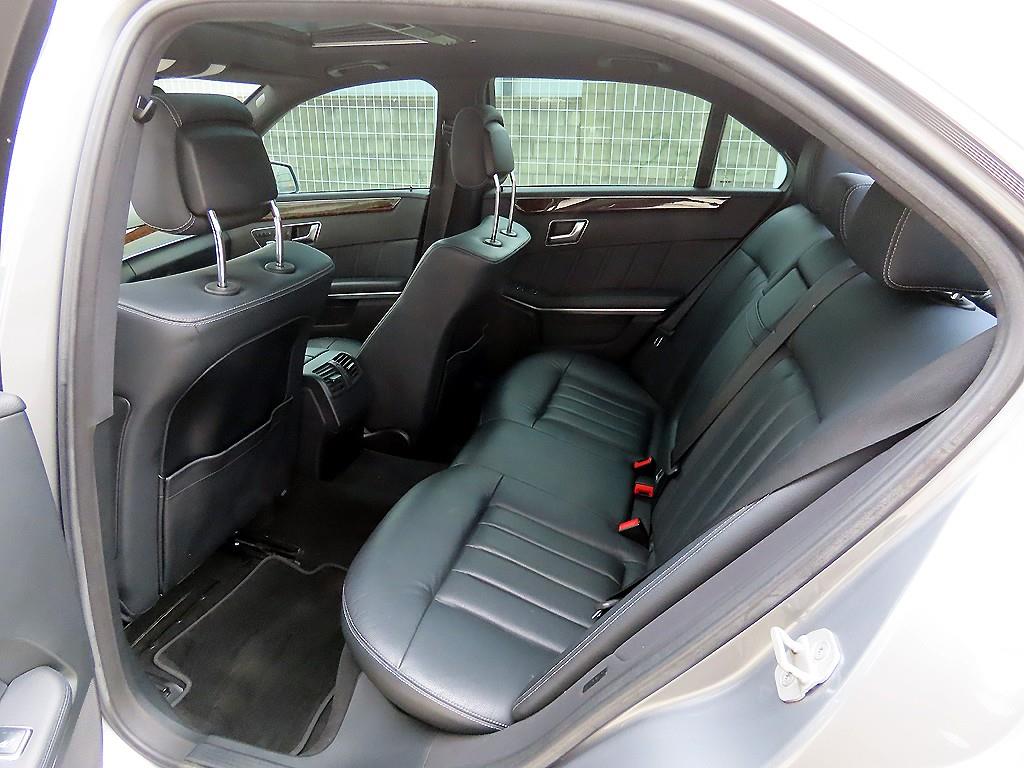 Mercedes Benz E class - Vista 6