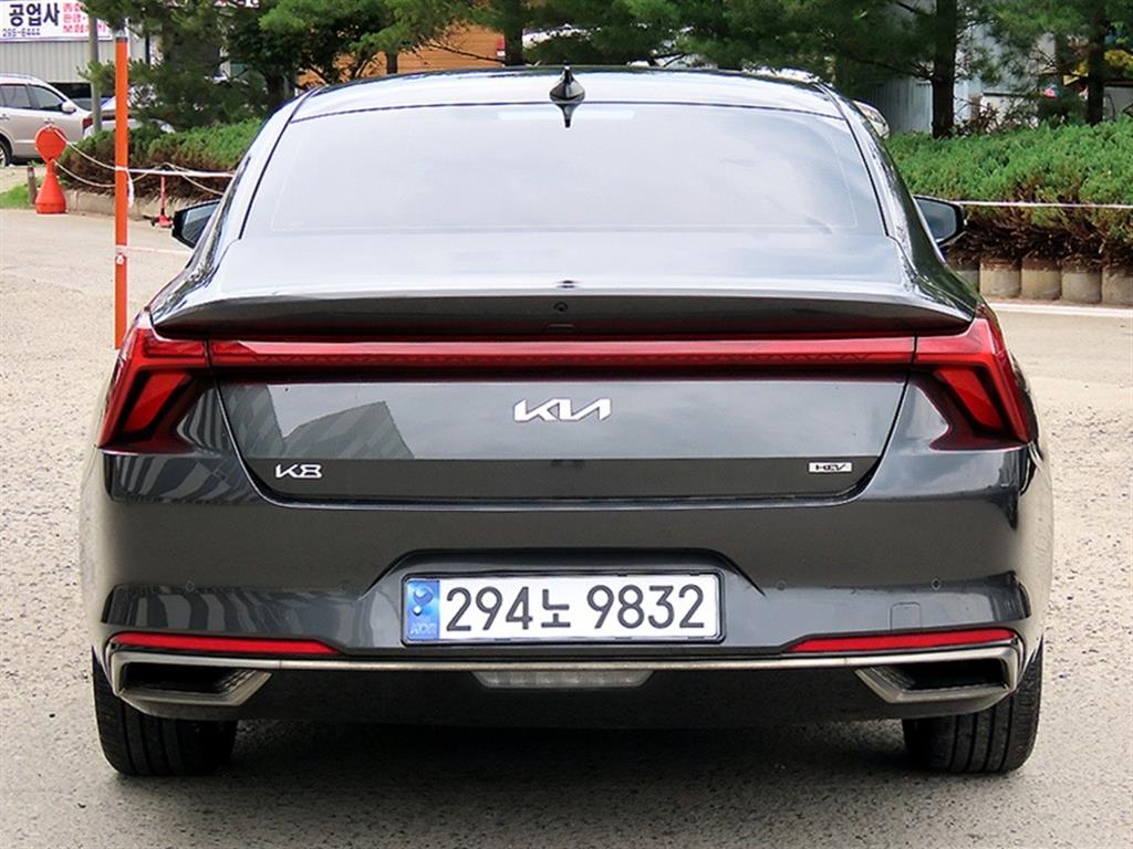 KIA K8 - Vista 4