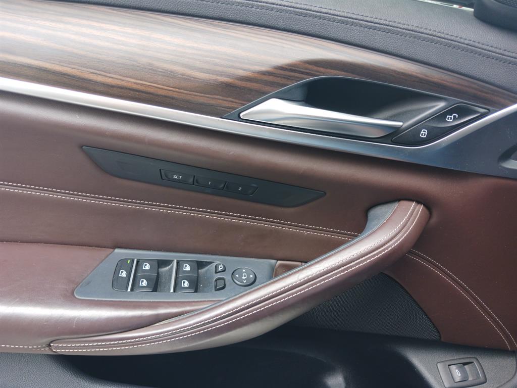 BMW 5 Series - Vista 12