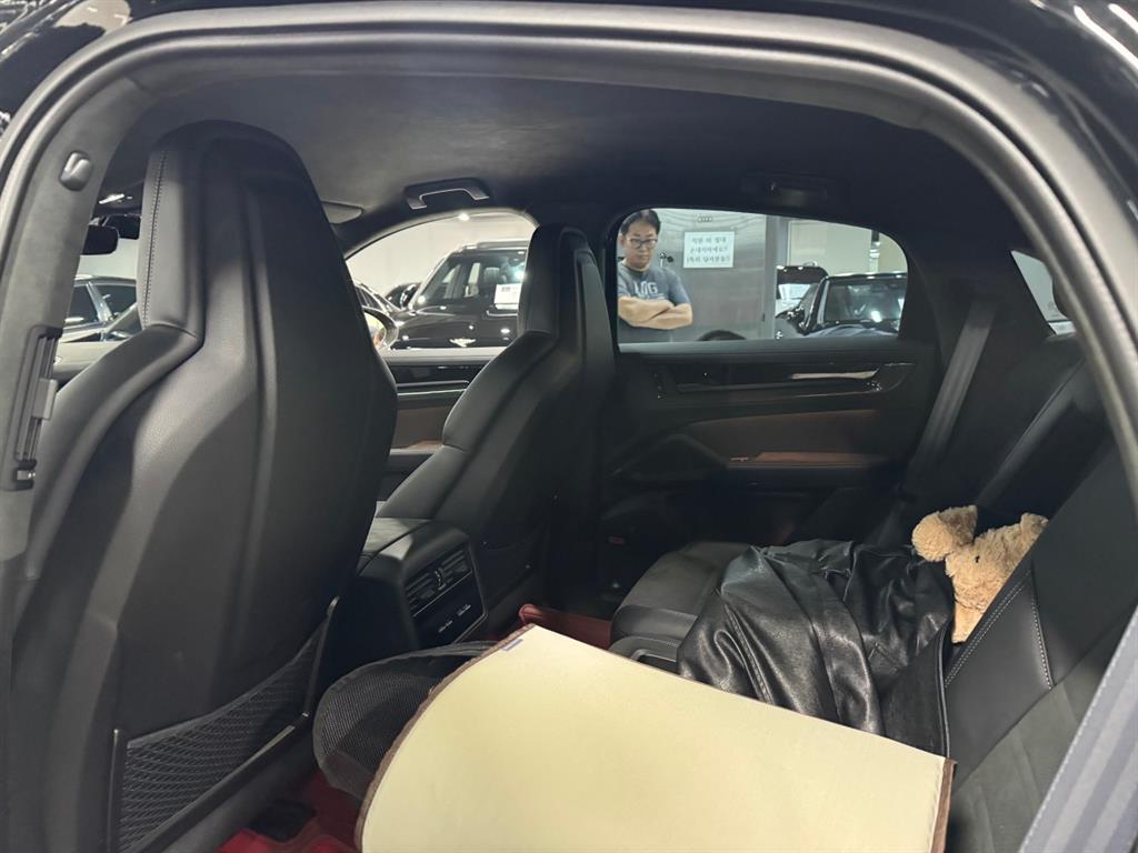 Porsche Cayenne - Vista 10