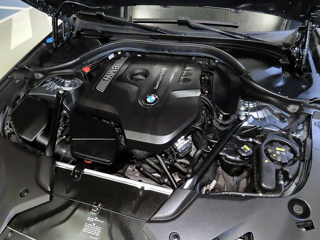 BMW 5 Series 2017 skyblue - Importación desde Corea - HF Imports Iquique - Foto 19