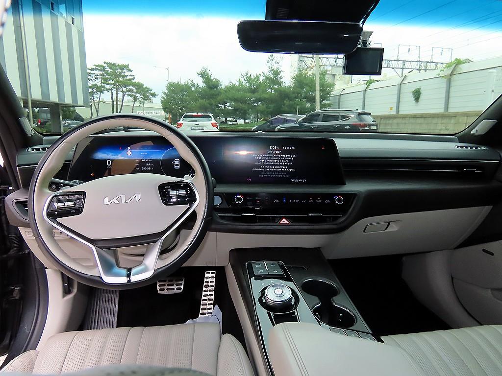 KIA K8 - Vista 7