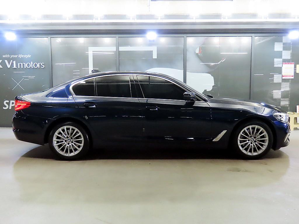 BMW 5 Series - Vista 3