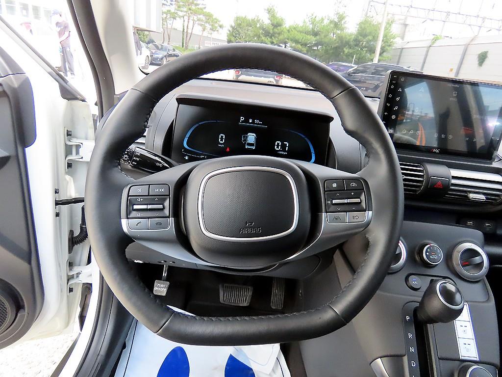 HYUNDAI Casper - Vista 8