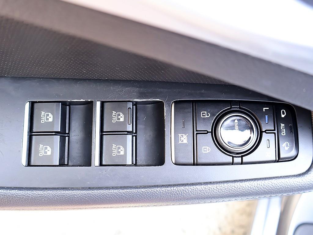 HYUNDAI Genesis 2015 Gris - Importación desde Corea - HF Imports Iquique - Foto 12