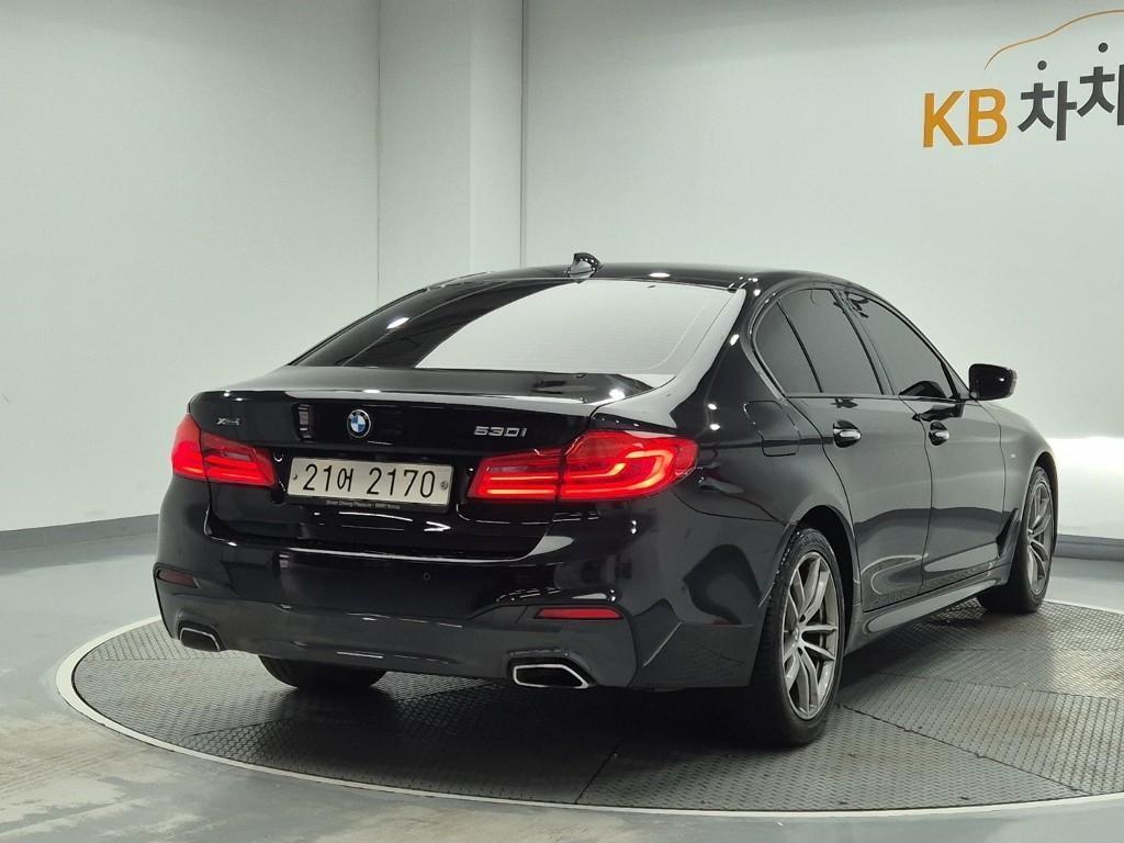 BMW 5 Series - Vista 3