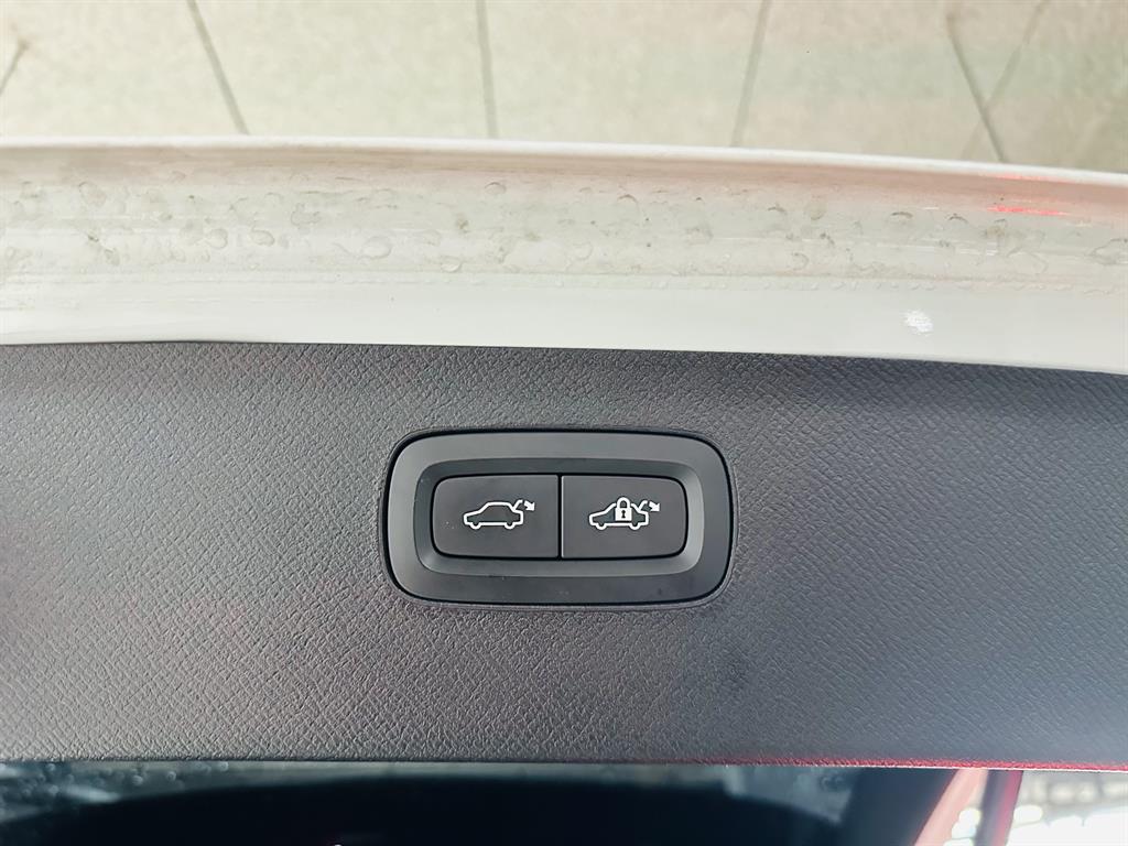 Volvo XC90 2018 Blanco - Importación desde Corea - HF Imports Iquique - Foto 20