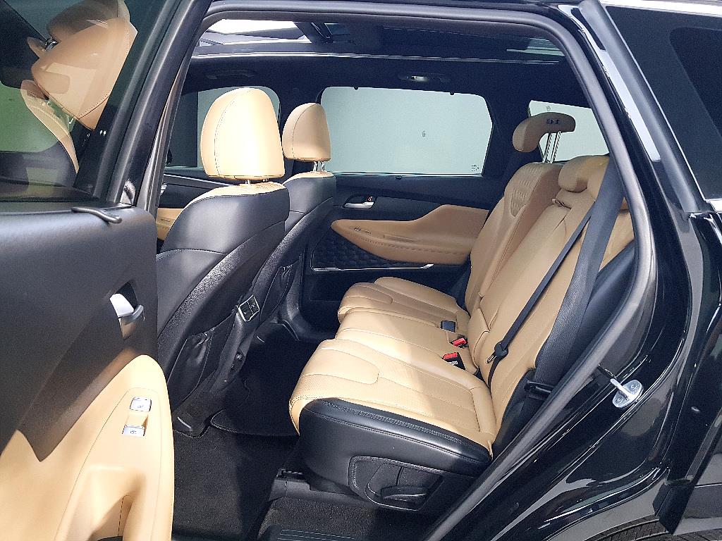 HYUNDAI Santa Fe - Vista 9