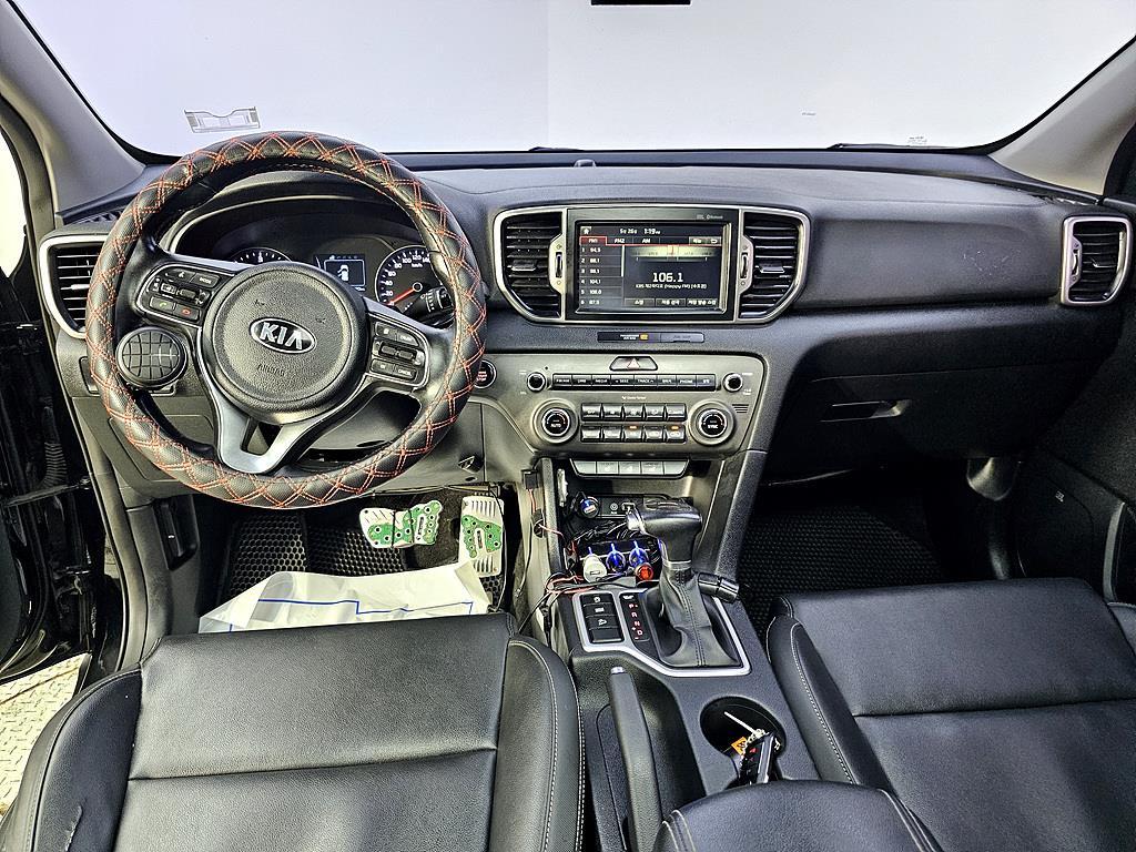 KIA Sportage - Vista 5