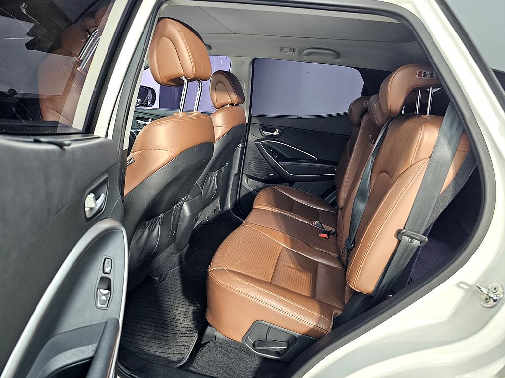 HYUNDAI Santa Fe - Vista 8