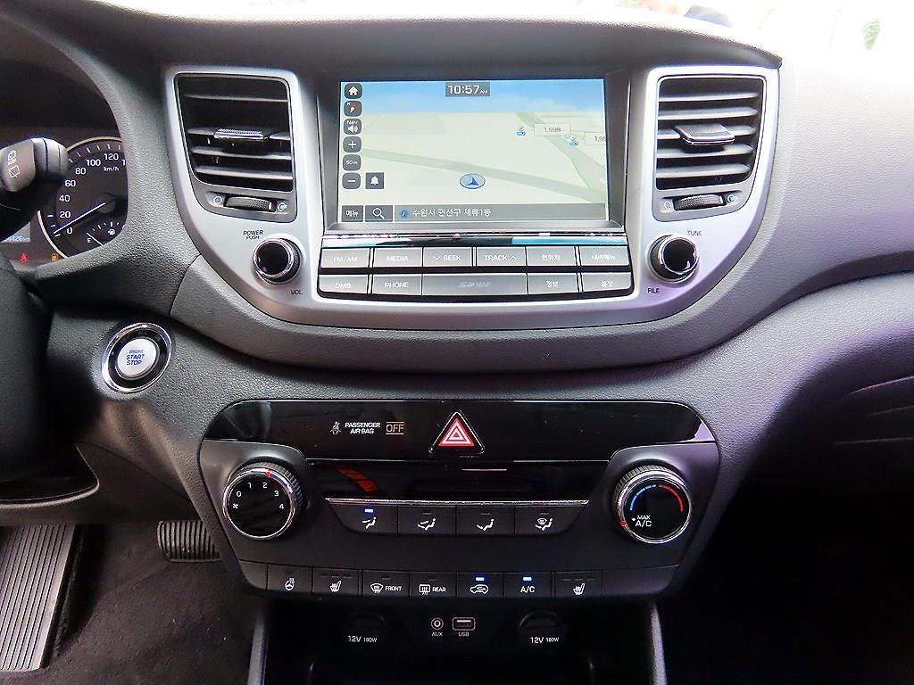 HYUNDAI Tucson 2017 Gris - Importación desde Corea - HF Imports Iquique - Foto 13