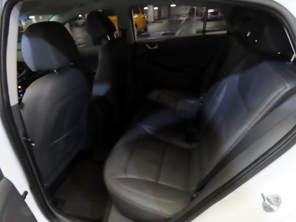 HYUNDAI Ioniq - Vista 6