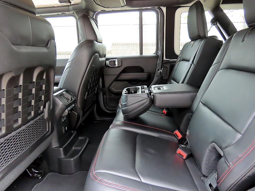 Jeep Wrangler - Vista 6