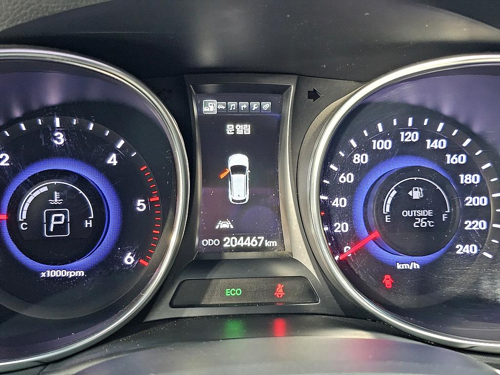 HYUNDAI Santa Fe - Vista 6