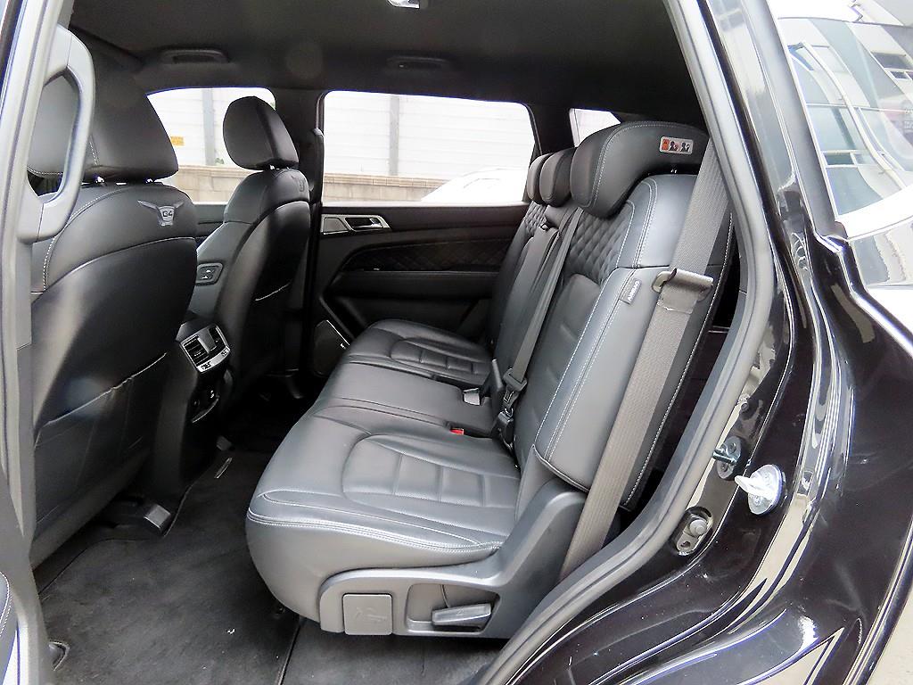 Ssangyong Rexton - Vista 6