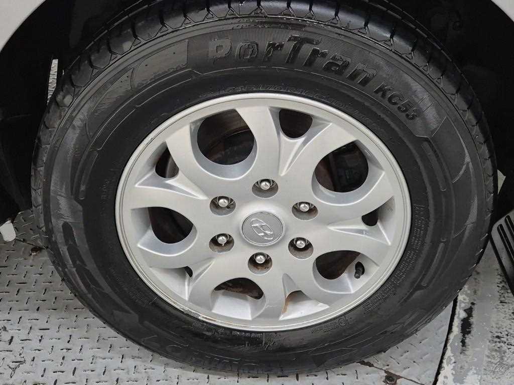 HYUNDAI Starex 2014 Plateado - Importación desde Corea - HF Imports Iquique - Foto 20