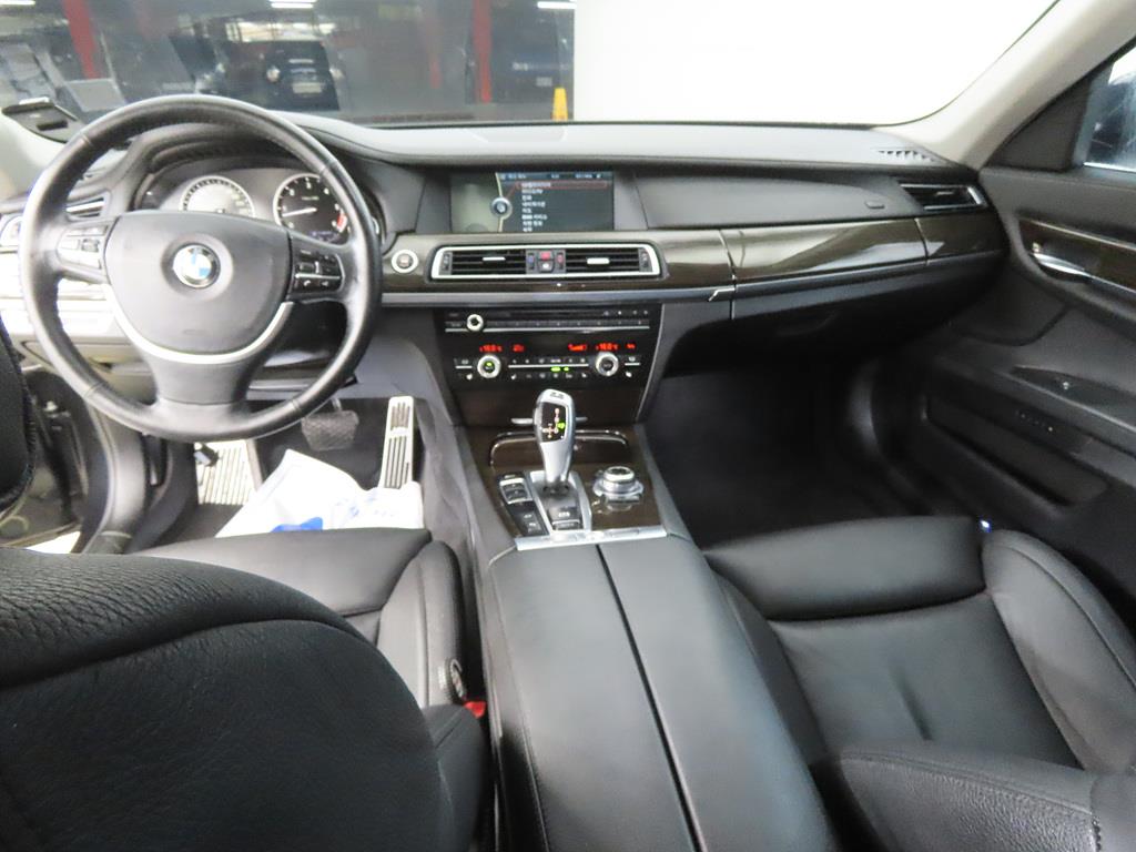 BMW 7 Series - Vista 7
