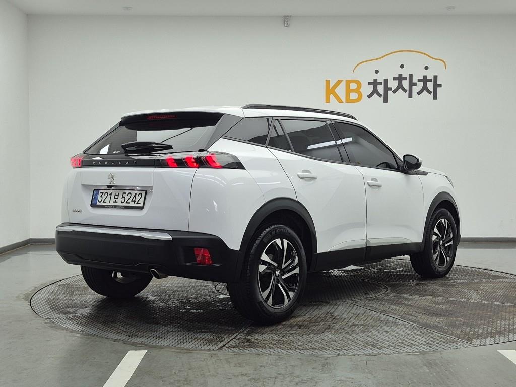 Peugeot 2008 - Vista 4