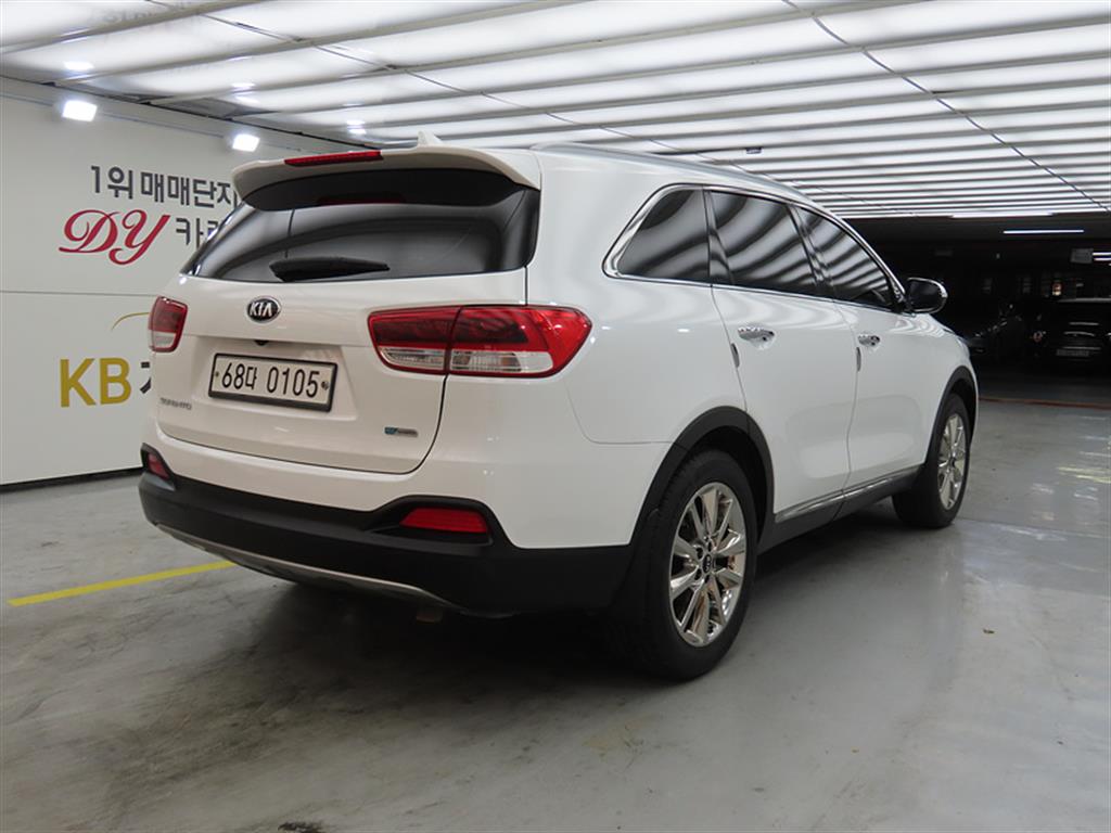 KIA Sorento - Vista 4