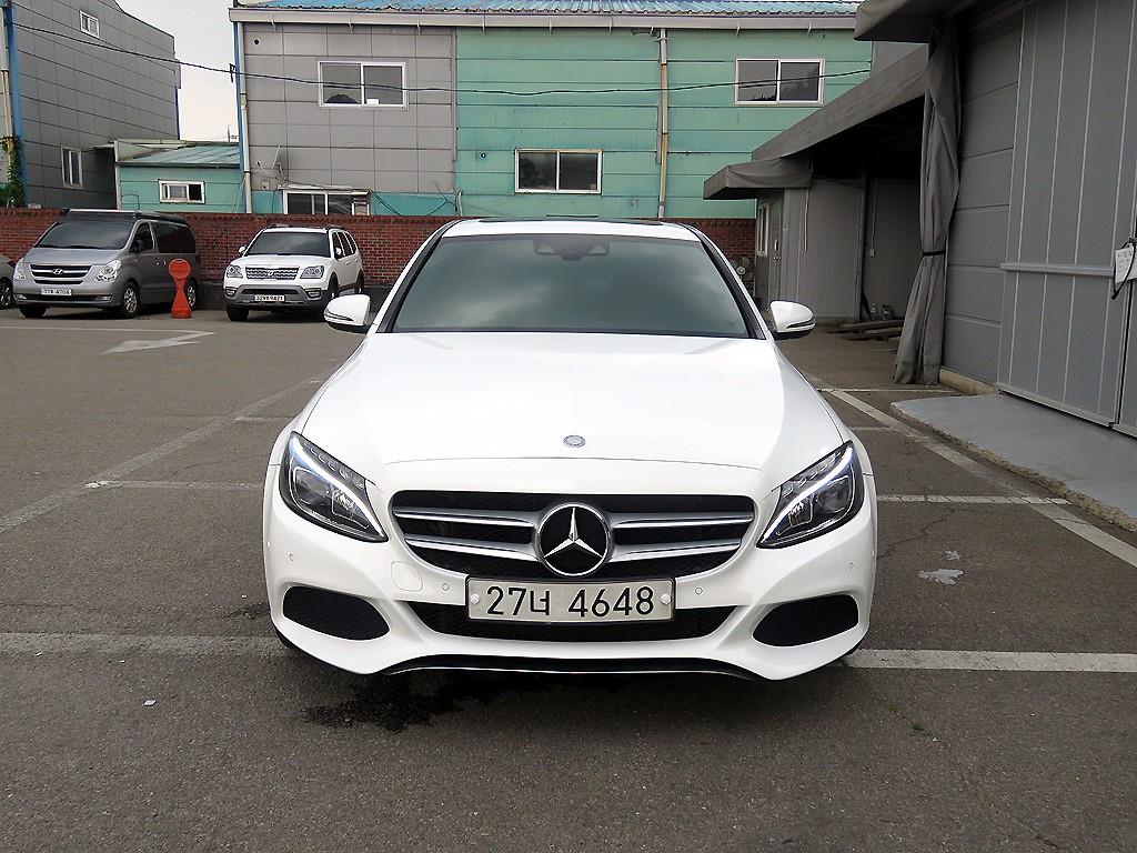 Mercedes Benz C Class 2017 Blanco - Importación desde Corea - HF Imports Iquique - Foto 1