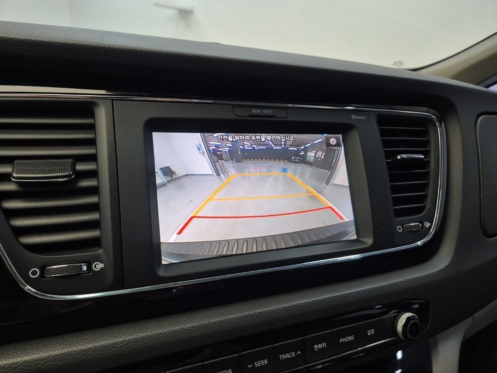 KIA Carnival 2017 Negro - Importación desde Corea - HF Imports Iquique - Foto 14