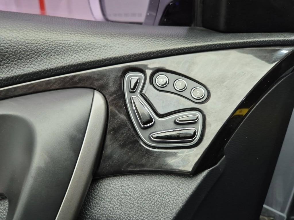 HYUNDAI Grandeur 2016 Plateado - Importación desde Corea - HF Imports Iquique - Foto 17