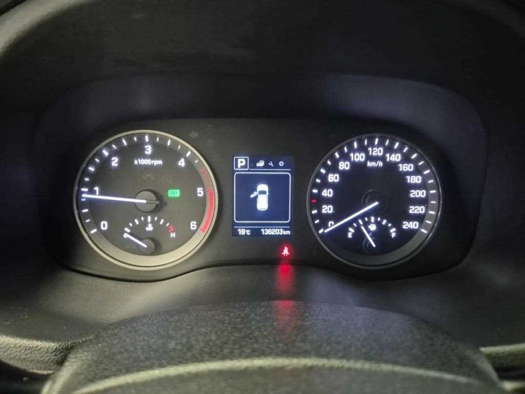HYUNDAI Tucson - Vista 6