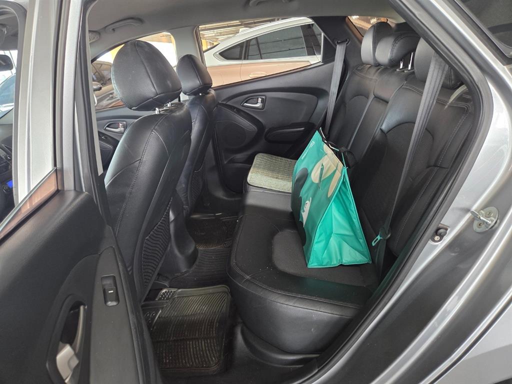 HYUNDAI Tucson 2010 Gris - Importación desde Corea - HF Imports Iquique - Foto 16