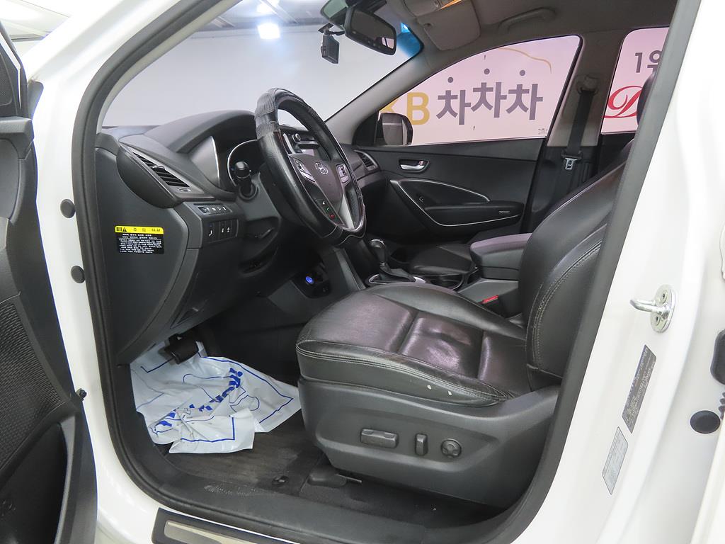 HYUNDAI Santa Fe - Vista 5