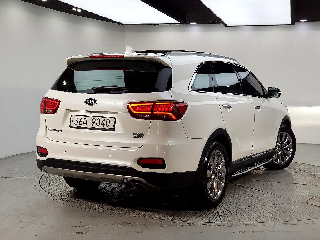 KIA Sorento - Vista 4