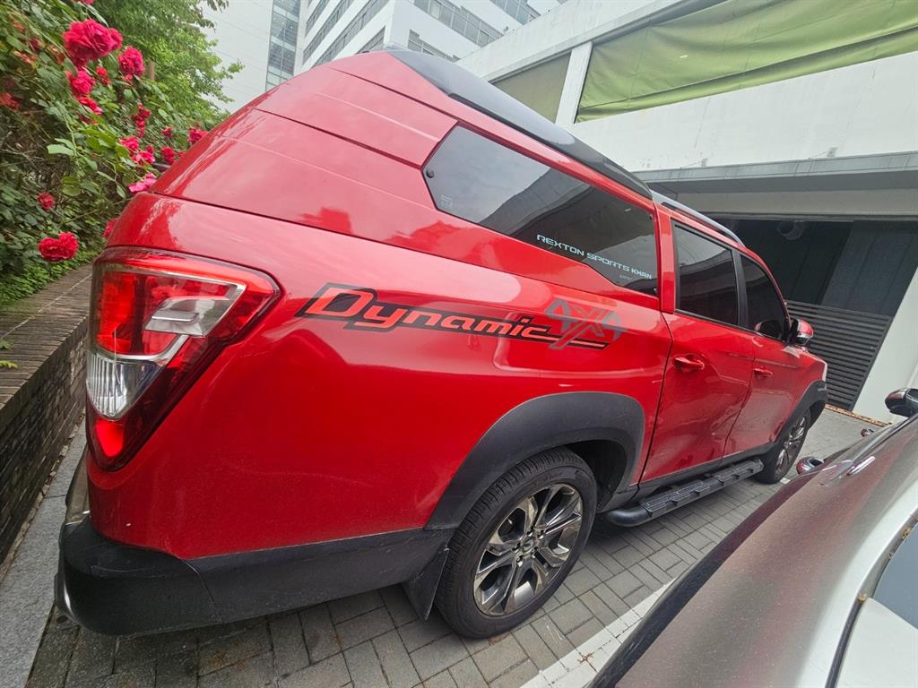 Ssangyong Rexton - Vista 6
