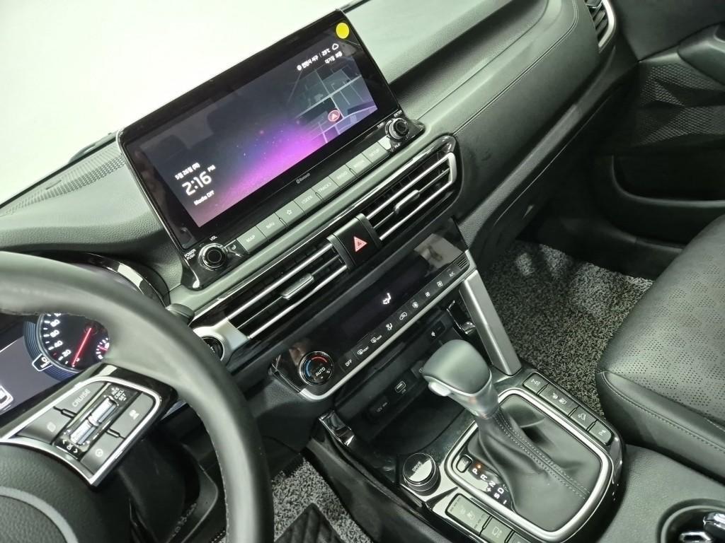 KIA Seltos - Vista 11