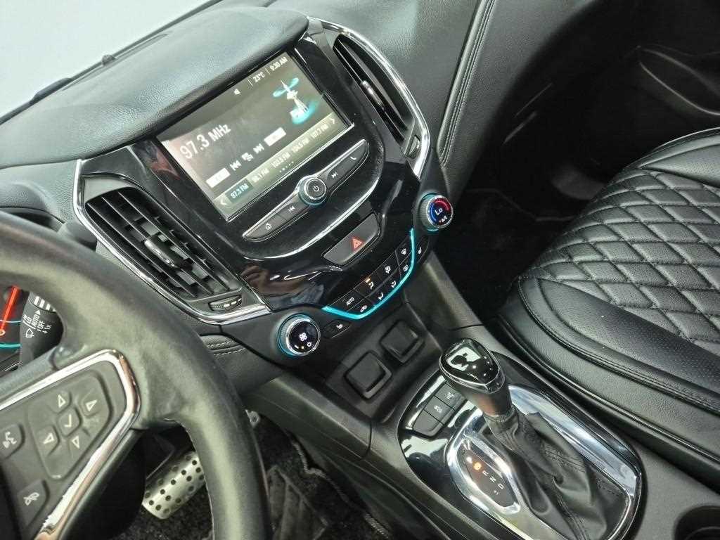 Chevrolet Cruise - Vista 10