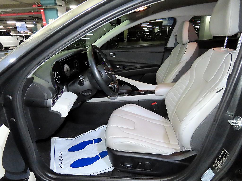 HYUNDAI Avante - Vista 6