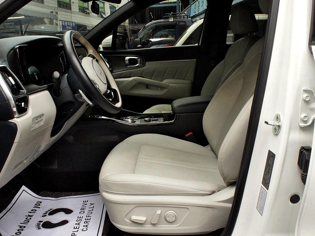 KIA Sorento - Vista 9