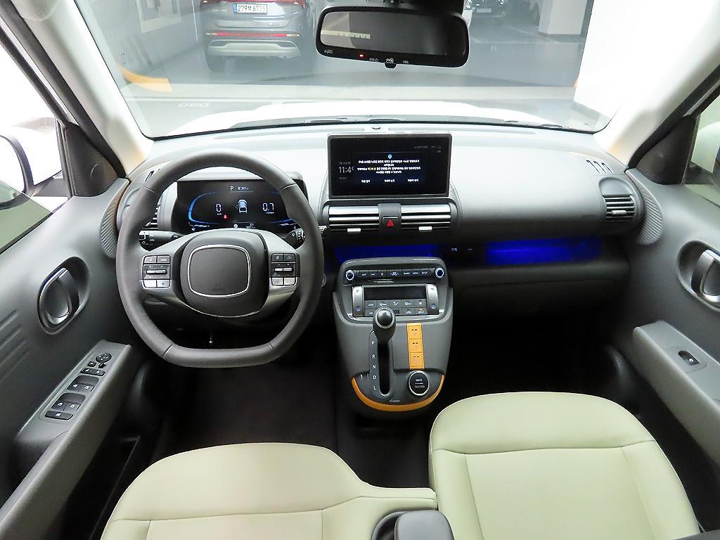 HYUNDAI Casper - Vista 7