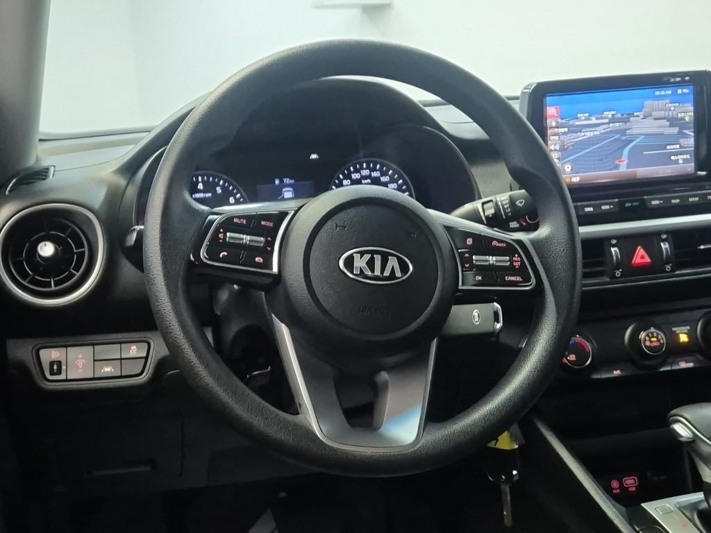 KIA K3 - Vista 9