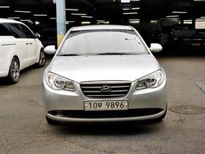 HYUNDAI Avante - Vista 2