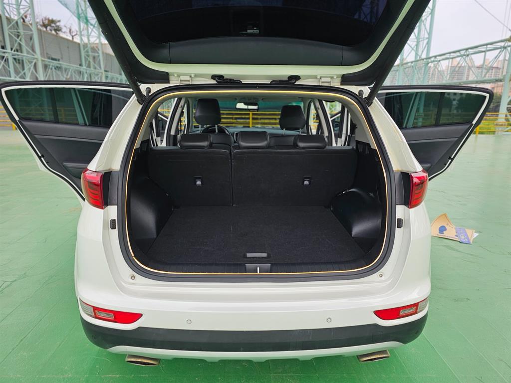KIA Sportage - Vista 7