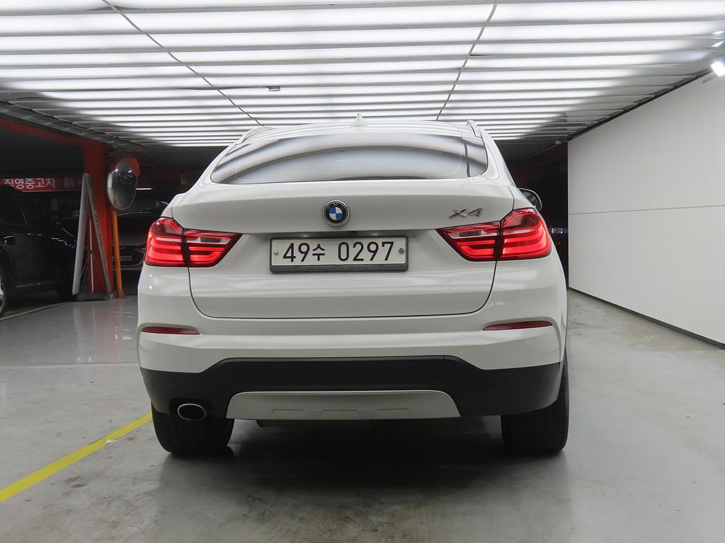 BMW X4 - Vista 3