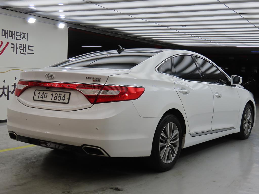 HYUNDAI Grandeur - Vista 3