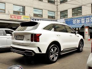 KIA Sorento - Vista 8