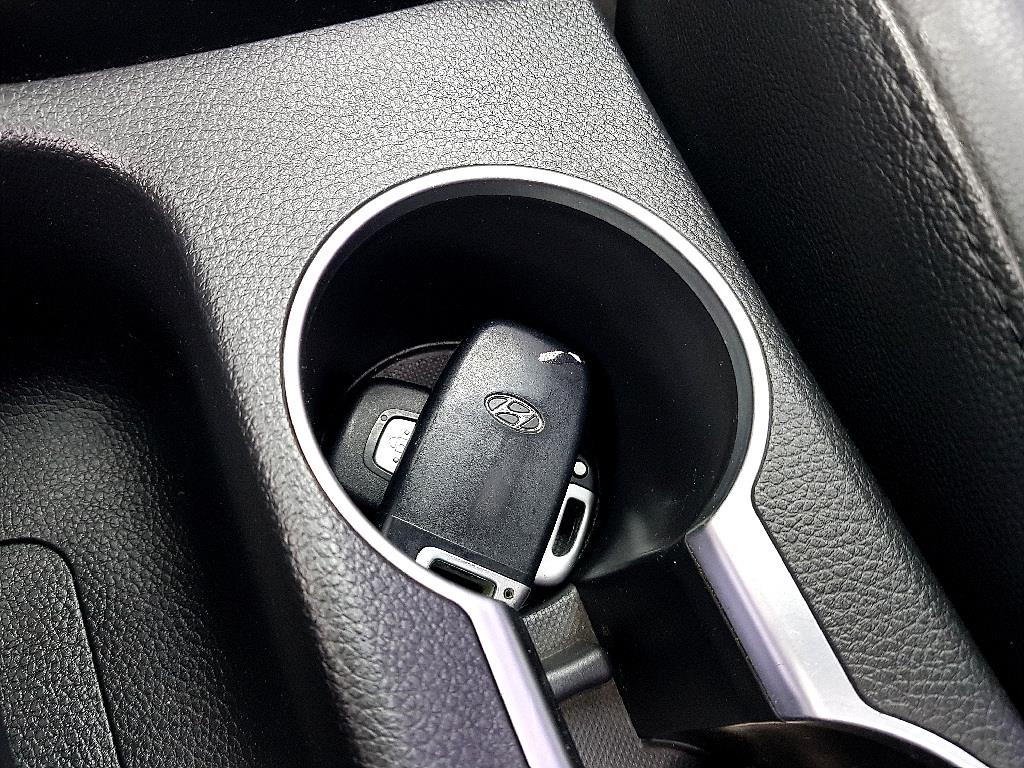 HYUNDAI i30 2014 Blanco - Importación desde Corea - HF Imports Iquique - Foto 15