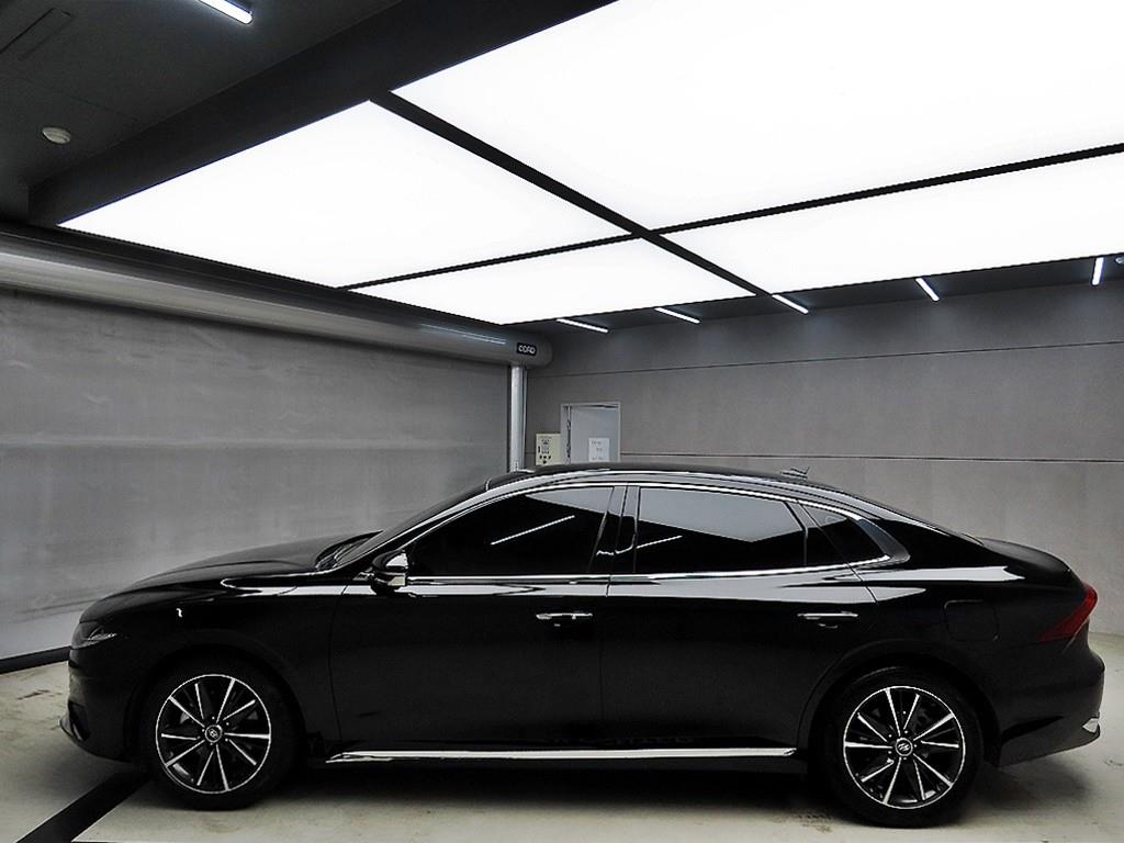 HYUNDAI Grandeur - Vista 4
