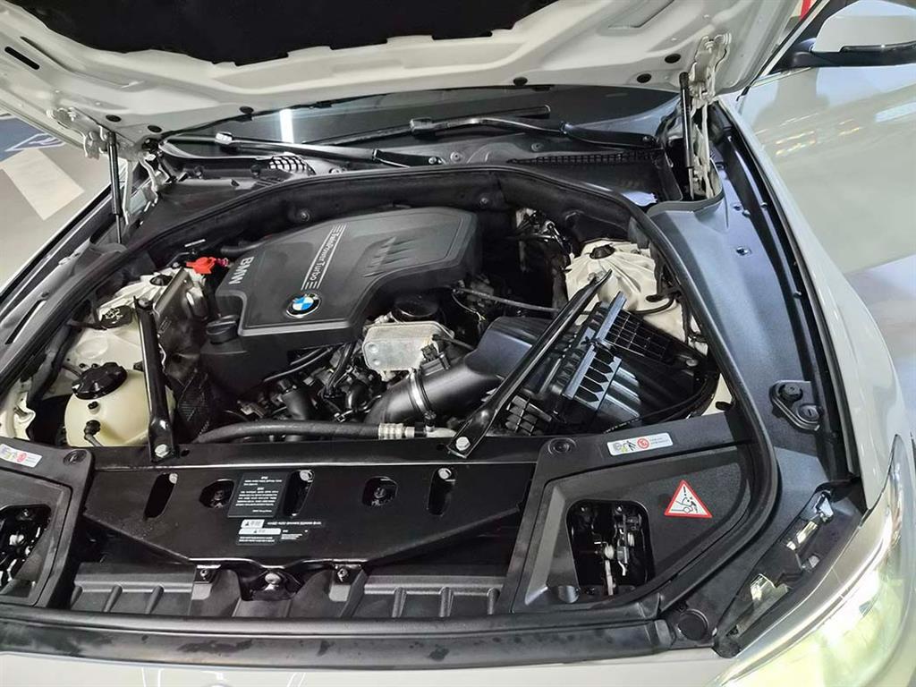 BMW 5 Series 2014 Blanco - Importación desde Corea - HF Imports Iquique - Foto 19